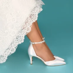 Perfect Bridal Ella Mid Einfärbbar Elfenbein Satin Keshi Perle Knöchelriemen Gericht Schuhe* Hochzeitsschuhe | Schuhe Mit Mittlerem Absatz