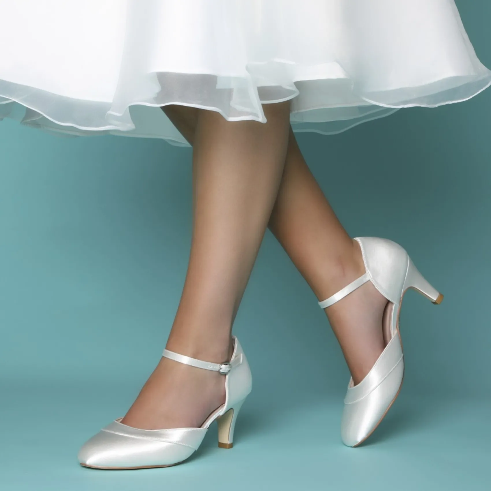 Perfect Bridal Elsa Elfenbein Satin Knöchelriemen Hochzeit Schuhe (Wide Fit)* Hochzeitsschuhe | Schuhe Mit Mittlerem Absatz