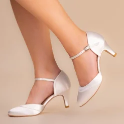 Perfect Bridal Elsa Färbbar Elfenbein Satin Knöchelriemen Hochzeit Schuhe* Hochzeitsschuhe | Schuhe Mit Mittlerem Absatz