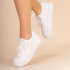 Perfect Bridal Ezra Elfenbein Perle verschönert Plattform Trainer* Hochzeitsschuhe | Perlen-hochzeitsschuhe