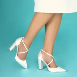 Perfect Bridal Kiera Einfärbbare Elfenbein Satin Kreuzband Block Heel Courts* Hochzeitsschuhe | Hochhackige Schuhe
