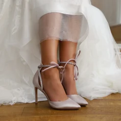 Perfect Bridal Kimi Taupe Satin Schnürschuhe mit Diamanten Detail* Party-schuhe | Schuhe Für Hochzeitsgäste