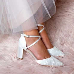 Perfect Bridal Maisie Färbbar Elfenbein Spitze Blockabsatz Kreuzriemen Gericht* Hochzeitsschuhe | Schuhe Mit Mittlerem Absatz