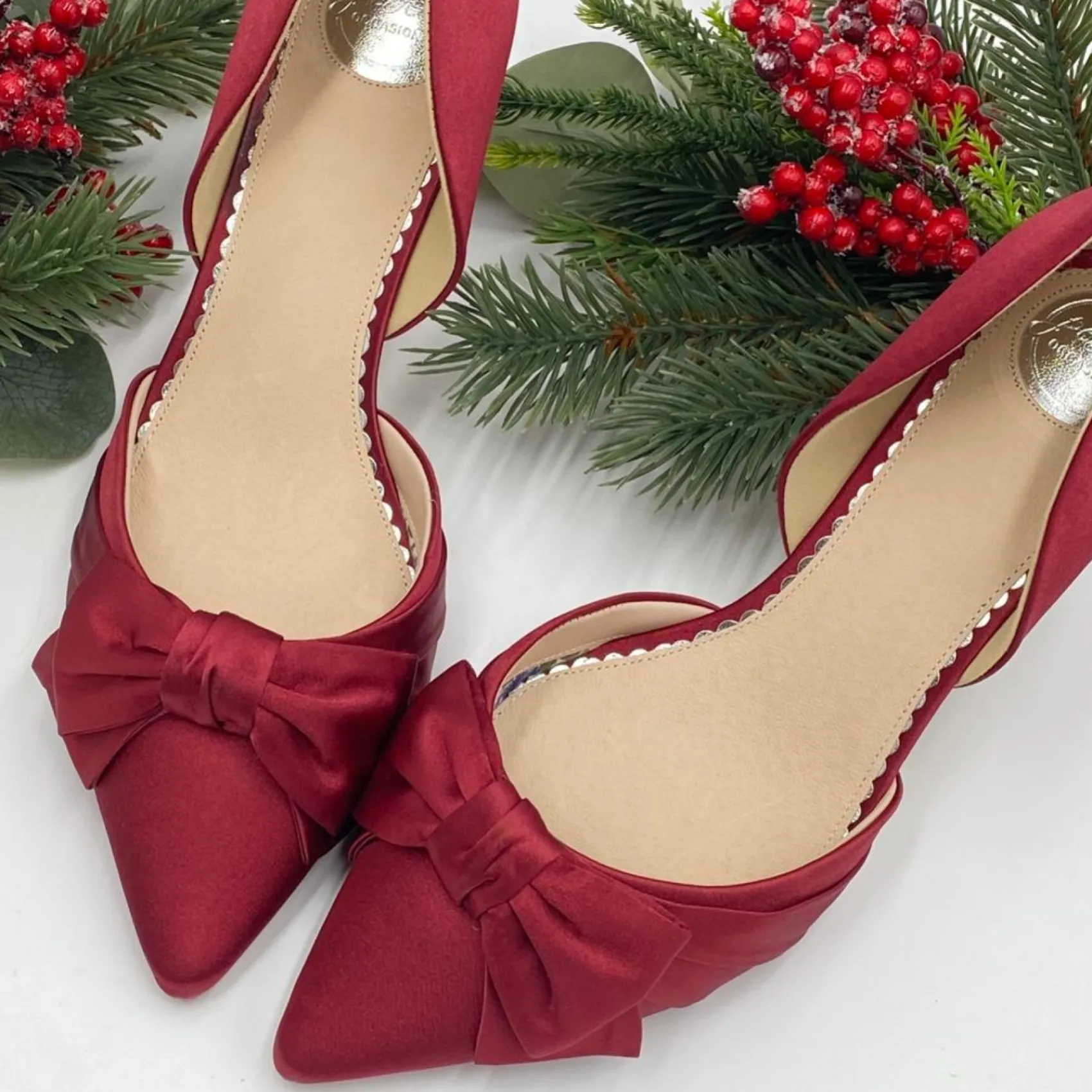 Perfect Bridal Margo Berry Satin Mid Heel Schleife Gericht Schuhe* Party-schuhe | Schuhe Für Hochzeitsgäste
