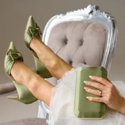 Perfect Bridal Margo Olive Grün Satin Mitte Heel Schleife Gericht Schuhe* Party-schuhe | Schuhe Für Hochzeitsgäste