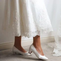 Perfect Bridal Melanie Elfenbein Satin Blockabsatz Pumps (Weite Passform)* Hochzeitsschuhe | Schuhe Mit Niedrigem Absatz