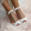 Perfect Bridal Phoenix Elfenbeinfarbene Satin-Kristall-T-Bar-Sandalen mit Detail* Hochzeitsschuhe | Hochhackige Schuhe