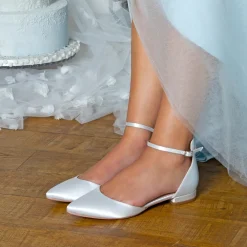 Perfect Bridal Tilly Färbbar Elfenbein Satin Knöchelriemen Flats (Weite Passform)* Hochzeitsschuhe | Schuhe Zum Färben
