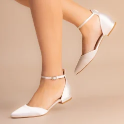 Perfect Bridal Tilly Färbbar Elfenbein Satin Knöchelriemen Flats* Hochzeitsschuhe | Schuhe Zum Färben