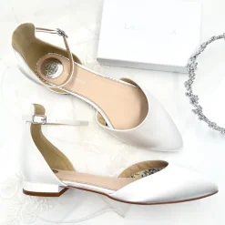 Perfect Bridal Tilly Färbbar Elfenbein Satin Knöchelriemen Flats (Weite Passform)* Hochzeitsschuhe | Schuhe Zum Färben