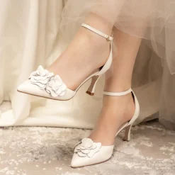 Perfect Bridal Valentina Elfenbein Leder Floral Knöchelriemen Schuhe* Schuhe Für Die Mutter Der Braut | Hochzeitsschuhe