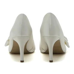 Rainbow Club Arabella Elfenbein Satin Asymmetrische Schleife Mittlere Ferse Gericht Schuhe* Hochzeitsschuhe | Schuhe Mit Mittlerem Absatz