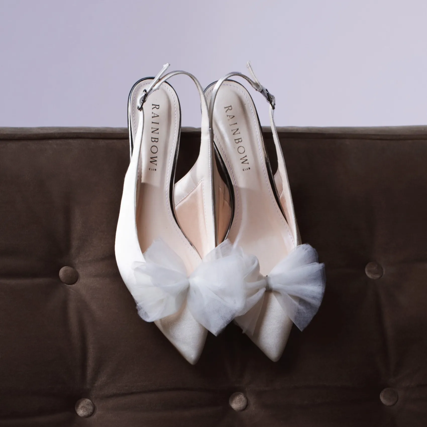 Rainbow Club Joni Färbbare Elfenbeinfarbene Satin Slingback Kitten Heels* Schuhe Für Die Mutter Der Braut | Hochzeitsschuhe