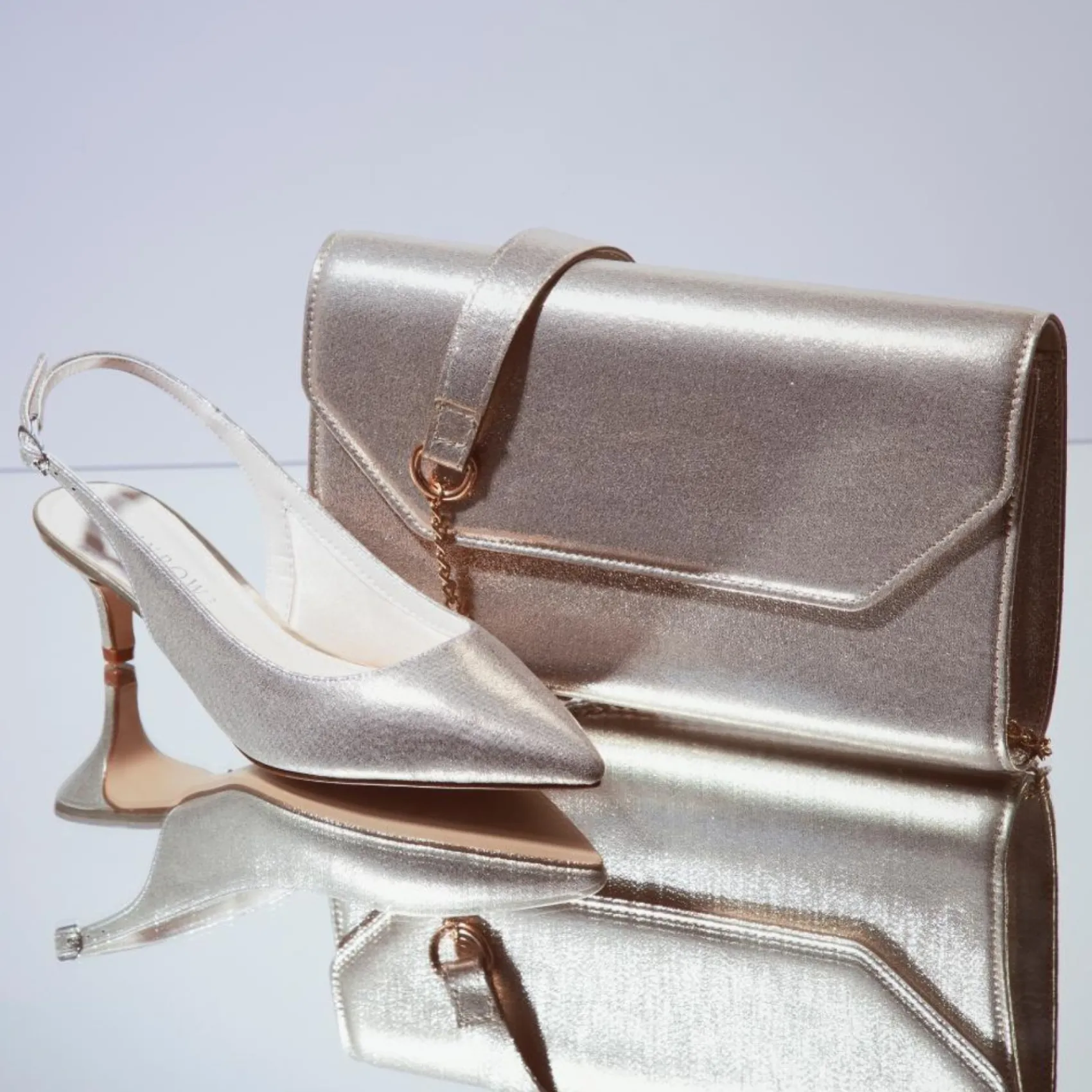 Rainbow Club Joni Gold Glitzernde Slingback Kitten Heels* Schuhe Für Hochzeitsgäste | Schuhe Für Die Mutter Der Braut