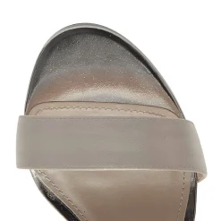 Rainbow Club Margot Elfenbeinfarbene Satin-Sandalen mit mittlerem Blockabsatz (weite Passform)* Schuhe Für Hochzeitsgäste | Schuhe Für Brautjungfern