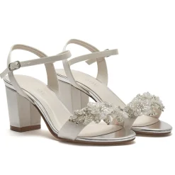 Rainbow Club Mia Elfenbein Satin verschönert Blockabsatz Sandalen* Hochzeitsschuhe | Schuhe Mit Mittlerem Absatz