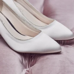 Rainbow Club Stella Elfenbein Satin & Silber Glitter Mid Heel Courts* Schuhe Für Die Mutter Der Braut | Hochzeitsschuhe