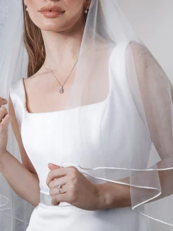 Rainbow Club Tosca Elfenbein Zweistöckiger Russischer Zopfschleier | Tosca Veil* Zweistufiger Schleier | Fingerspitzen-schleier