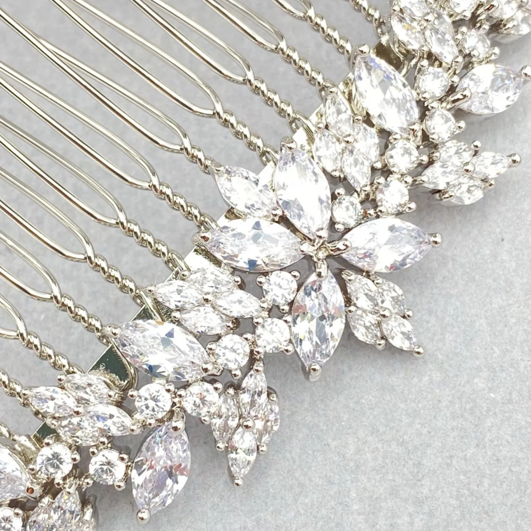Lace & Favour Rapture Kleiner Kristall-Hochzeits-Haarkamm* Abschlussball Haarspangen & Kämme | Geschenke Für Die Braut