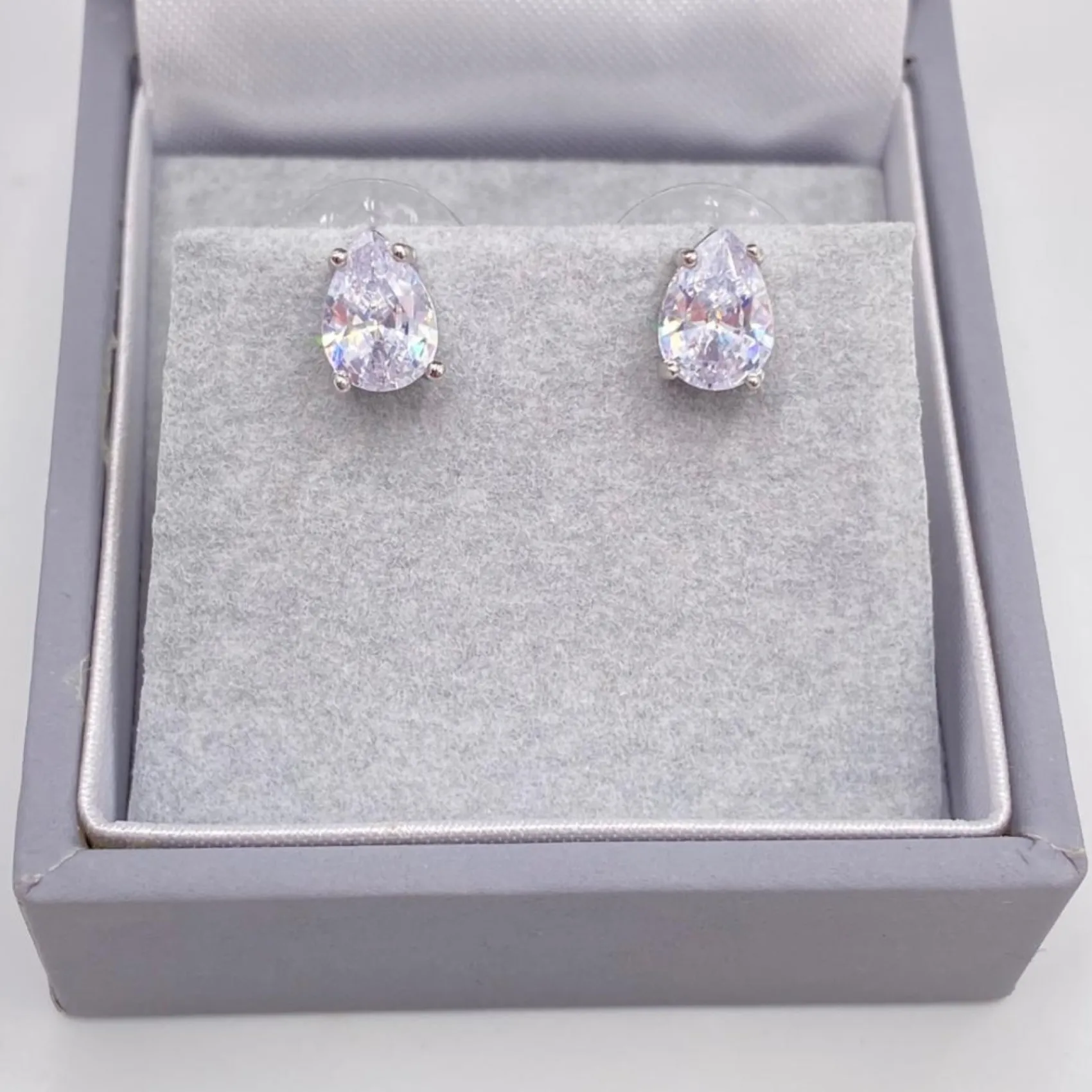 Lace & Favour Roma Silber Zirkonia Teardrop Ohrstecker* Silberner Abschlussball-schmuck | Abschlussball-ohrringe