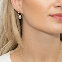 Sarah Alexander Bombshell Gold Circle Perlenohrringe* Geschenke Für Die Mutter Des Bräutigams | Geschenke Für Die Mutter Der Braut