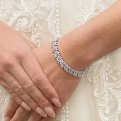 Lace & Favour Savoy Sparkly Cubic Zirkonia Hochzeitsarmband | L&F* Silberner Abschlussball-schmuck | Prom Armbänder