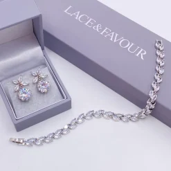 Lace & Favour Solitär Zierliche CZ Kristall Blätter Ohrringe* Silberner Abschlussball-schmuck | Abschlussball-ohrringe