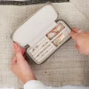 Stackers Taupe Reise-Schmuckkästchen mit Reißverschluss* Geschenke Für Die Mutter Des Bräutigams | Geschenke Für Die Mutter Der Braut