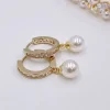 Lace & Favour Tahiti Gold Perlen Tropfen Kristall Huggie Hoop Ohrringe* Geschenke Für Brautjungfern | Geschenke Für Die Braut