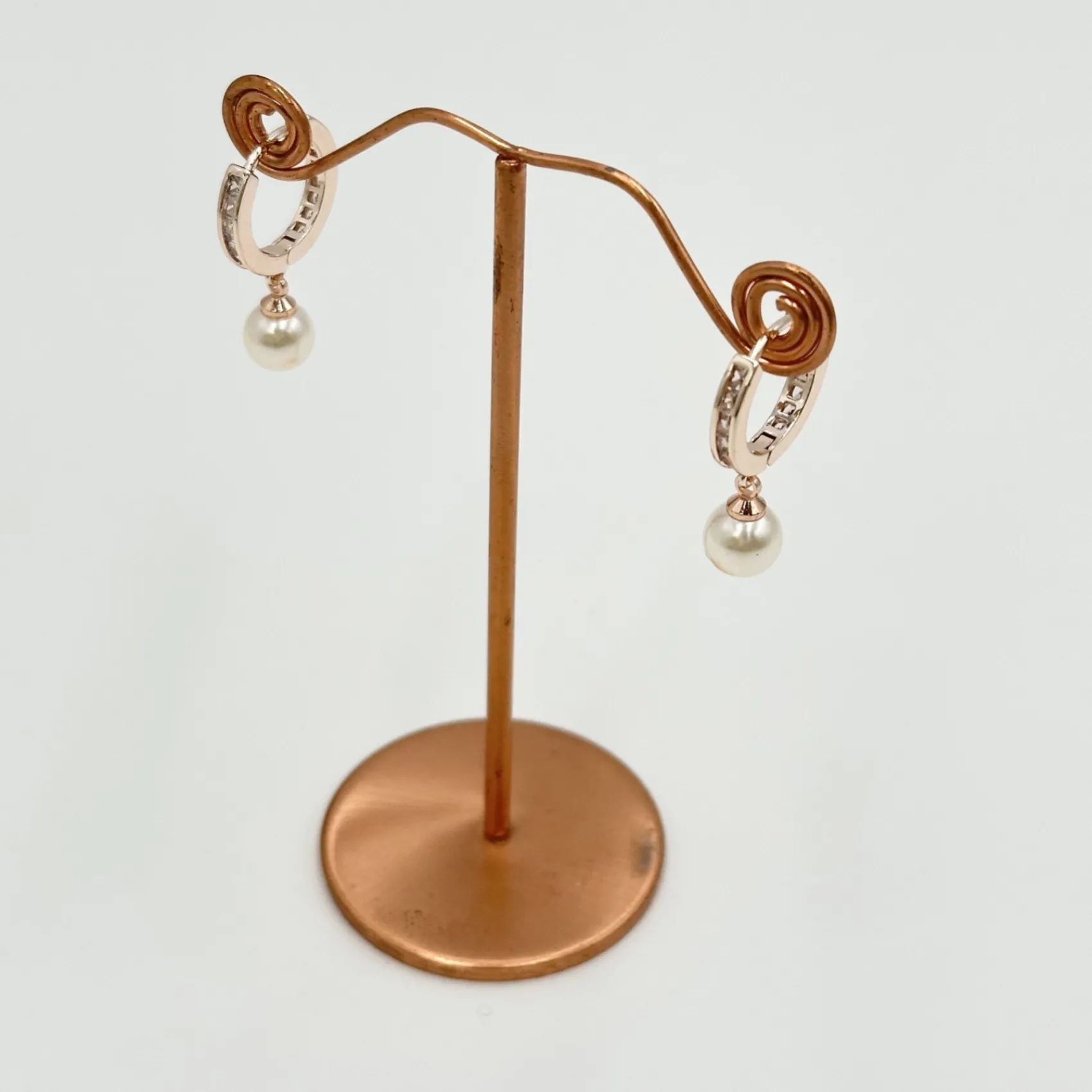 Lace & Favour Tahiti Rose Gold Perlen Tropfen Kristall Huggie Hoop Ohrringe* Geschenke Für Brautjungfern | Geschenke Für Die Braut