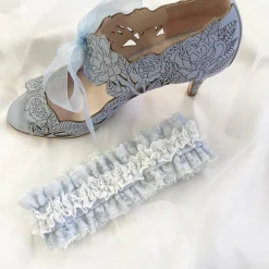 Boudoir Couture Temptation Powder Blue und Elfenbein Spitze Hochzeit Strumpfband* Etwas Blaue Geschenke | Geschenke Für Die Braut