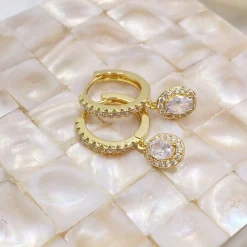 Lace & Favour Tobago Gold Crystal verschönert Huggie Hoop Ohrringe* Goldener Abschlussball-schmuck | Abschlussball-ohrringe