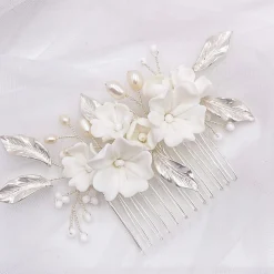 Lace & Favour Tulippa Porzellan Blumen und Silberblätter Haarkamm* Perlen-haarschmuck | Silberne Haar-accessoires