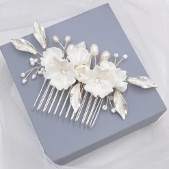 Lace & Favour Tulippa Porzellan Blumen und Silberblätter Haarkamm* Perlen-haarschmuck | Silberne Haar-accessoires