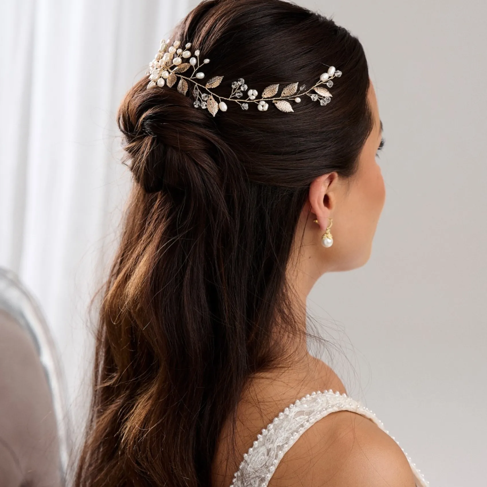 Lace & Favour Woodland Dream Goldene Blätter und Süßwasserperlen Haarstrang* Perlen-haarschmuck | Gold-haar-accessoires