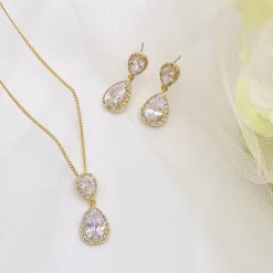 Lace & Favour Zara Gold Teardrop Kristall Hochzeitsschmuck Set* Goldener Abschlussball-schmuck | Abschlussball-schmuck-sets
