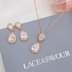 Lace & Favour Zara Rose Gold Teardrop Kristall Hochzeitsschmuck Set* Geschenke Für Die Mutter Des Bräutigams | Geschenke Für Die Mutter Der Braut