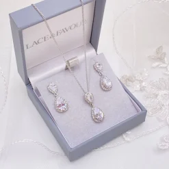 Lace & Favour Zara Silber Teardrop Kristall Hochzeitsschmuck Set* Silberner Abschlussball-schmuck | Abschlussball-schmuck-sets